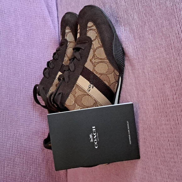 Women's Coach Kelson Sneakers - Picture 9 of 13